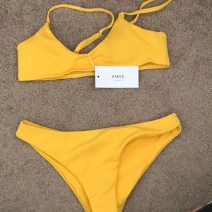 Zaful Yellow cheeky bikini! Never worn!!